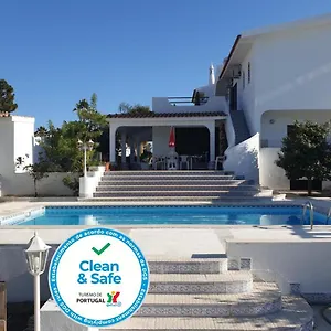 https://oceanoasis-residences-suites.hotelaalgarve.com